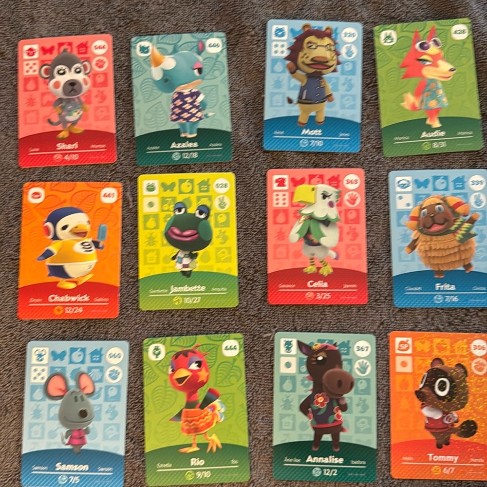 Amiibo cards